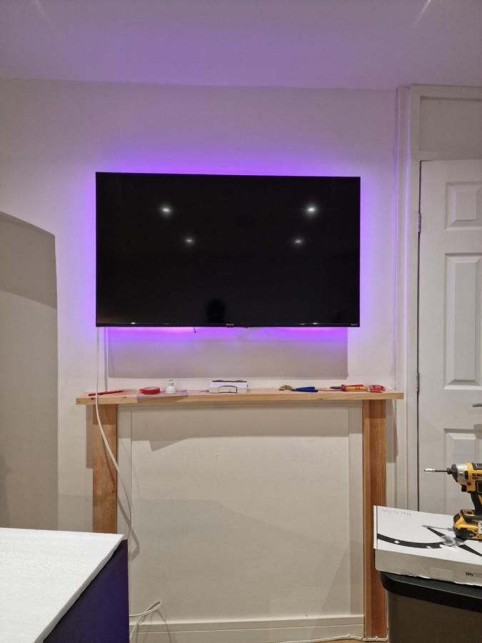 Balco Sherwood Apartment - 2 Bedrooms, 5 Beds - Sky Tv And Internet Nottingham Bagian luar foto