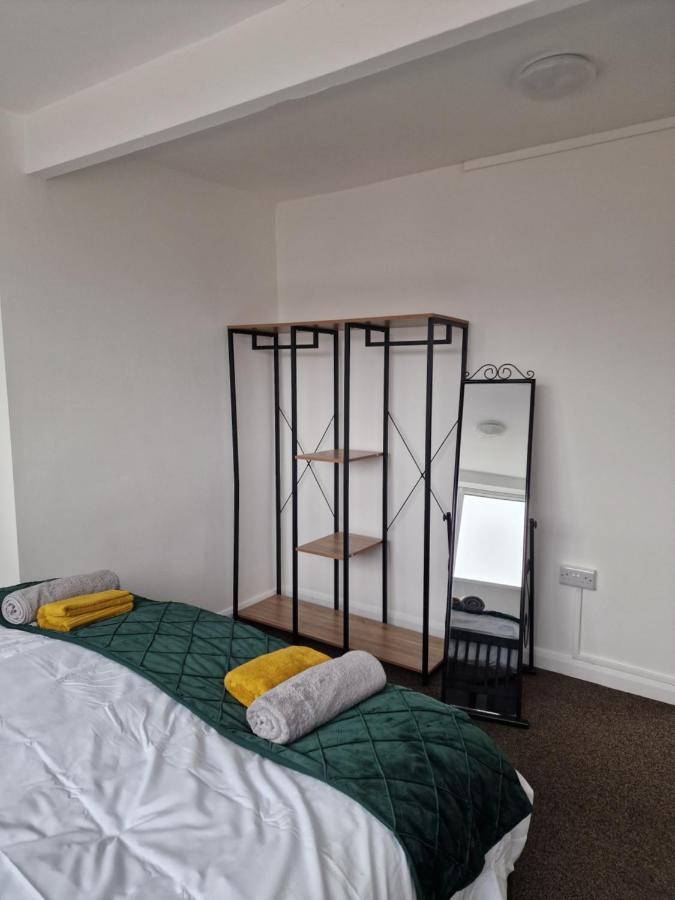 Balco Sherwood Apartment - 2 Bedrooms, 5 Beds - Sky Tv And Internet Nottingham Bagian luar foto