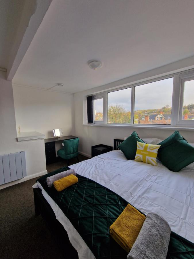 Balco Sherwood Apartment - 2 Bedrooms, 5 Beds - Sky Tv And Internet Nottingham Bagian luar foto